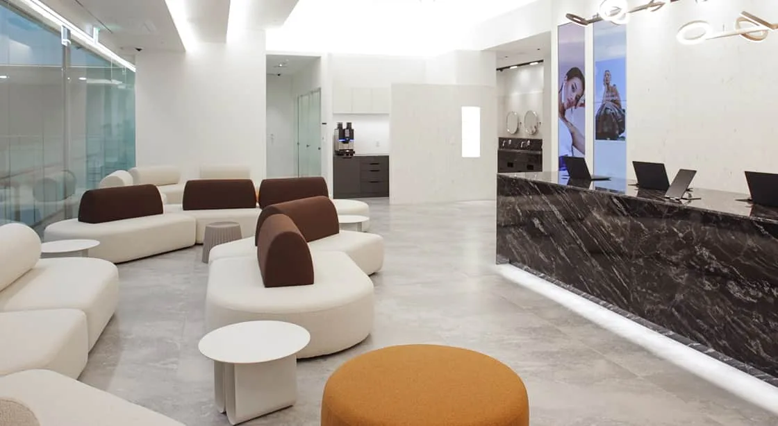 Abijou Cheongnyangni — waiting lounge and reception